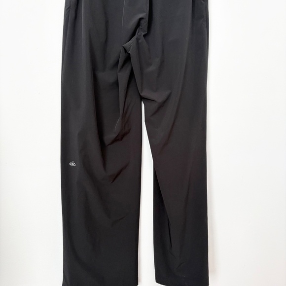 Alo yoga pursuit trousers - Picture 6 of 7